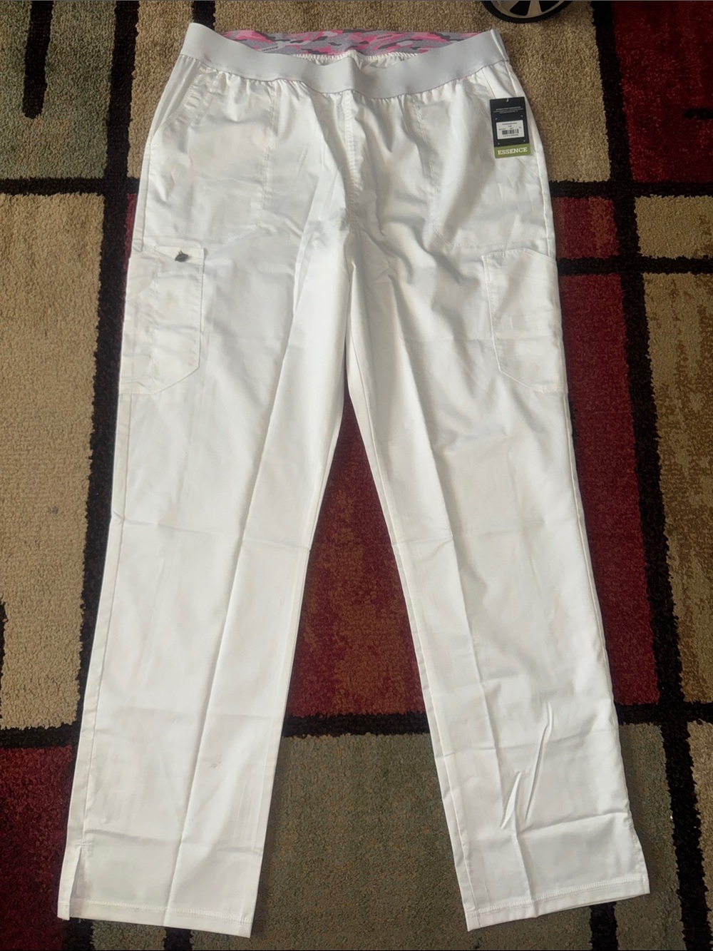 NWT Women’s Dickies Essence Scrub Pants
